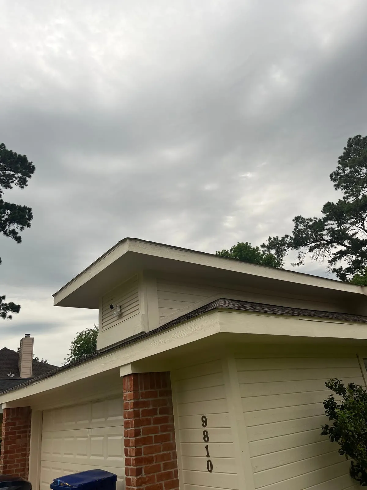 How Often Should You Clean Your Gutters in Houston?